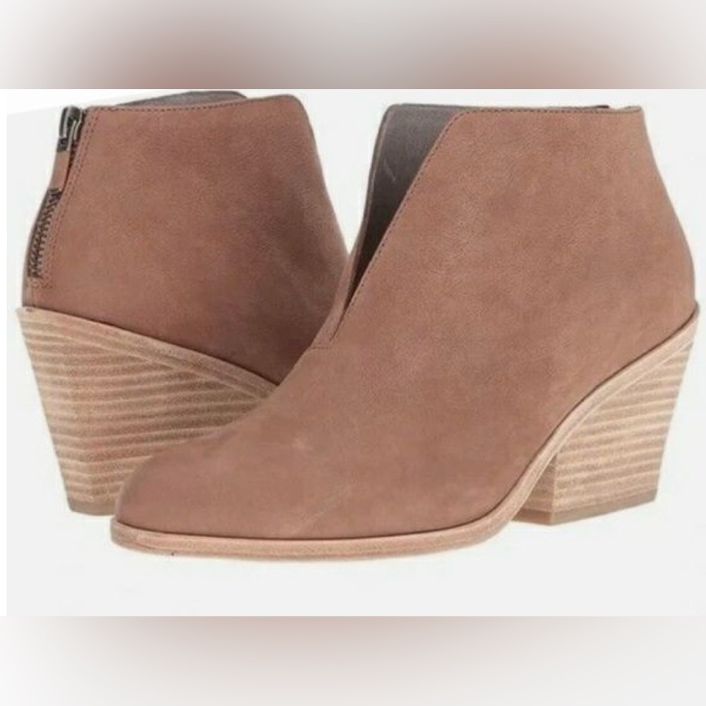 Eileen Fisher  minimalist V-cut Suede Slouchy Ankle taupe  Boot w/ Back Zip SZ 9